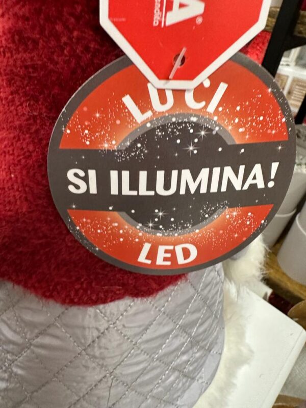 WHITE AND RED GNOMO CON LED - immagine 2