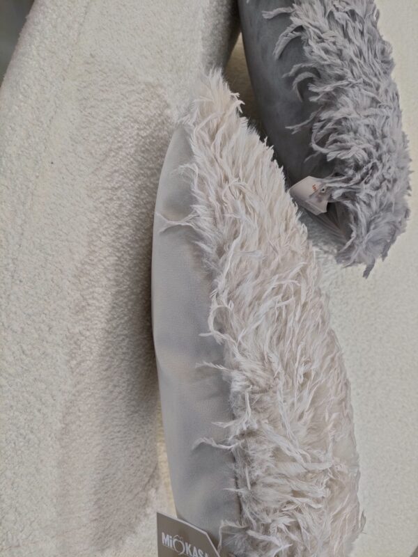 Cuscino Remy 45*45 3Colori - immagine 3