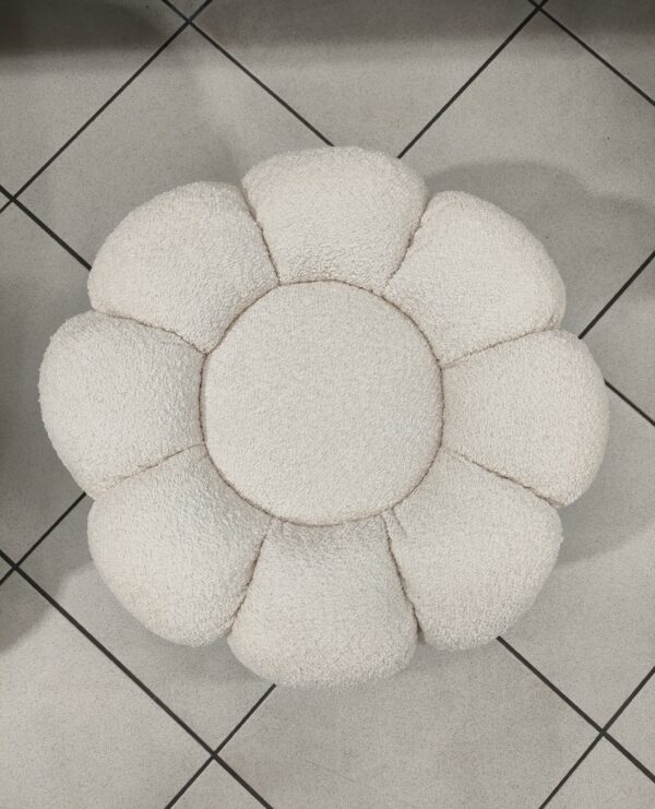 Poltrona Con Pouf Bouclè Crema - immagine 3